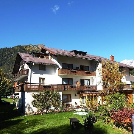 Hotel Gaestehaus Truskaller Mallnitz Exterior foto
